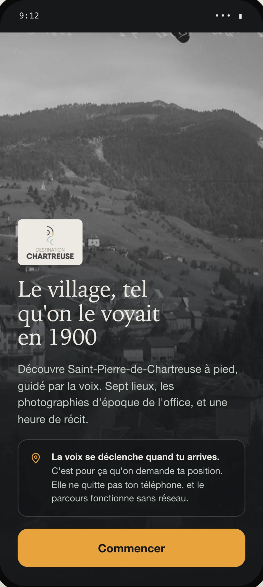 Le village vu depuis les hauteurs, sur une photographie d'archive de l'office